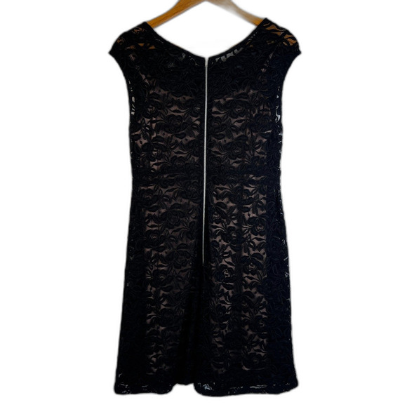 INC International Concepts Black Lace Overlay Fit & Flare Cap Sleeve Dress Sz 10 - Picture 8 of 9